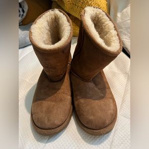 Uggs Size 5 Womens